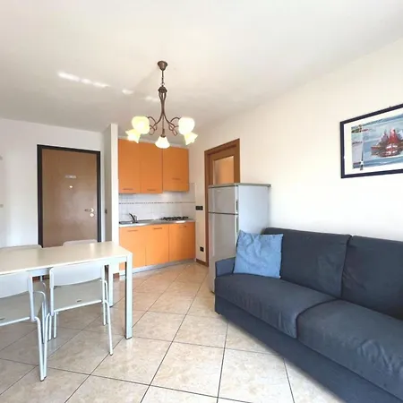 Apartment Peaceful Retreat In Close To The